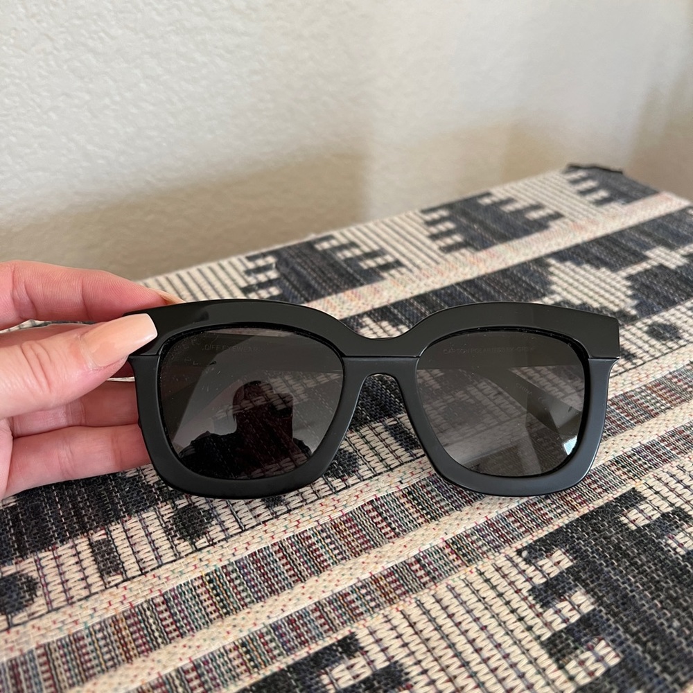 DIFF Oversized two tone Black Matte Sunglasses Retro Square Sunnies